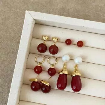 Серьги-гвоздики Niche Light Luxury Agate, женская простота и продвинутое чувство индивидуальности, модный темперамент, универсальные серьги для поездок на работу