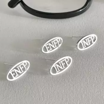 Серьги-гвоздики Personality, женские, нишевые, простые, персонализированные серьги