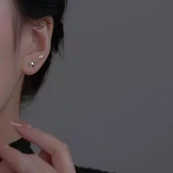 Серьги-гвоздики S999 из чистого серебра с каплями воды, легкие, роскошные, темпераментные, с особым интересным дизайном, изысканные, миниатюрные