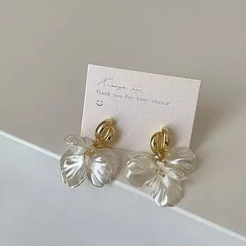 Серьги-гвоздики с бахромой в виде цветка французской ракушки, женские, легкие, роскошные, элегантные, высокочувствительные, индивидуальные, темпераментные, универсальные серьги