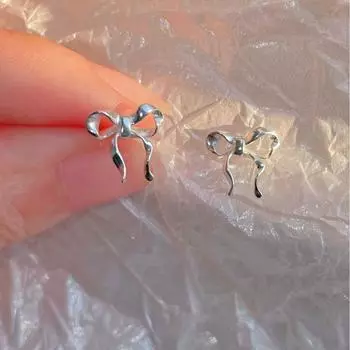 Серьги-гвоздики с бантиками из стерлингового серебра 999 пробы, женские маленькие, ароматные, сладкие серьги, изысканные и высококачественные, новые серьги для весеннего фестиваля 999 silver