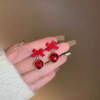 Серьги-гвоздики с бантиками Super Flash Crystal Niche Design Sense Light Luxury Earrings S925 Silver Needle Gentle Earrings