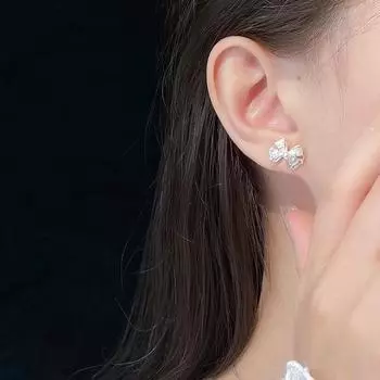 Серьги-гвоздики с бантиком из кружева и жемчуга в корейском стиле для женщин со свежим темпераментом и изысканным стилем