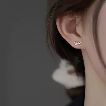 Серьги-гвоздики с геометрическим бантом из чистого серебра S999, женские серьги-гвоздики с нишевым дизайном, легкие серьги класса люкс из стерлингового серебра