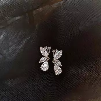 Серьги-гвоздики с каплями воды и цирконием в форме бабочки, женские легкие роскошные серьги-гвоздики с бриллиантами в стиле ниши, серьги-гвоздики в стиле темперамент