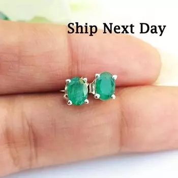 Серьги-гвоздики с натуральным изумрудом - натуральные замбийские изумрудные гвоздики - зеленые изумрудные винтажные серьги - серебро 925 пробы - ювелирные изделия ручной работы гвоздики Lenth-6MM Width-4MM зелёный