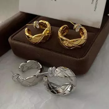 Серьги-гвоздики с ромбовидной серебряной иглой премиум-класса для женщин, универсальные, нишевые, легкие, роскошные, с буквами