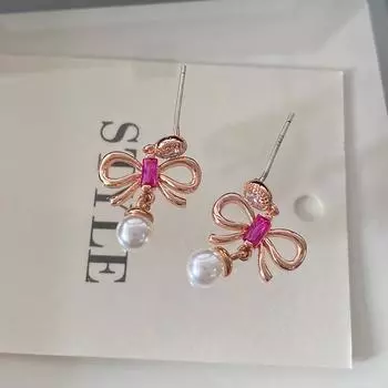 Серьги-гвоздики с розовым бантом Атмосферные высококачественные серьги Японские и модные темпераментные серьги с жемчугом для индивидуальности розы красного