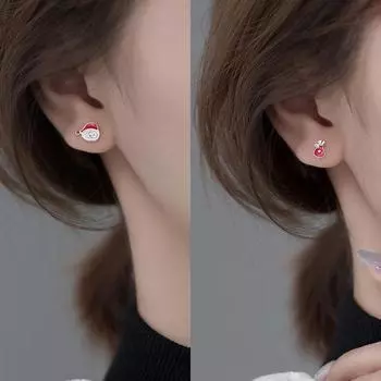 Серьги-гвоздики с серебряным покрытием S925 в виде подарочного пакета в виде Санта-Клауса, симпатичные, с индивидуальностью, в виде сердца для девушки, с небольшой каплей глазури, асимметричные, с чувством дизайна