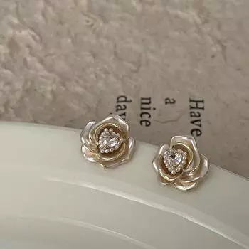 Серьги-гвоздики с жемчугом камелии, женские, легкие, роскошные, высокого класса, изысканные, индивидуальные, модные, трендовые, темпераментные, универсальные серьги