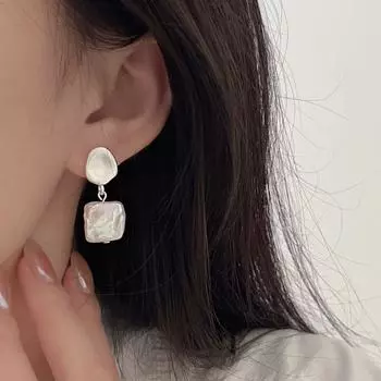 Серьги-гвоздики с жемчугом неправильной текстуры, женские, из стерлингового серебра 925 пробы, особый интересный дизайн, темпераментные серьги-подвески