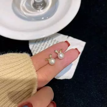 Серьги-гвоздики с жемчугом в виде кролика Niche Design Sense Natal Year Rabbit Earrings Femininity Earrings