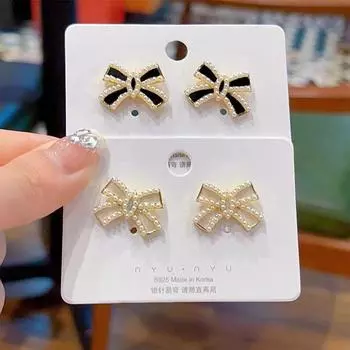 Серьги-гвоздики с жемчугом в виде банта для женщин, изысканные, маленькие и изысканные серьги, иглы из серебра 925 пробы, украшения для ушей в стиле темперамент.