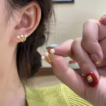 Серьги-гвоздики с жемчугом, женские, легкие, роскошные, нишевые, дизайнерские, с тремя когтями, темпераментные, простые, геометрические серьги