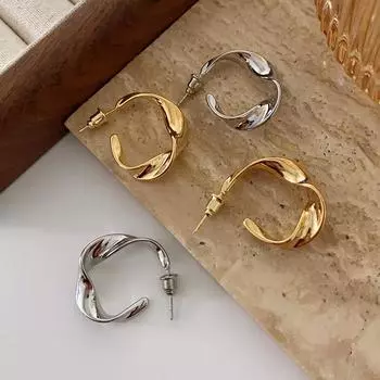 Серьги-гвоздики в форме буквы С, перекрученные, нишевые, уникальные, дизайнерские, серьги с буквами Sense, универсальные, высокочувствительные, холодные