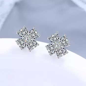 Серьги-гвоздики в корейском стиле с лепестками из стерлингового серебра S925 Loving Heart в форме четырехлистного клевера того же типа 925 белый