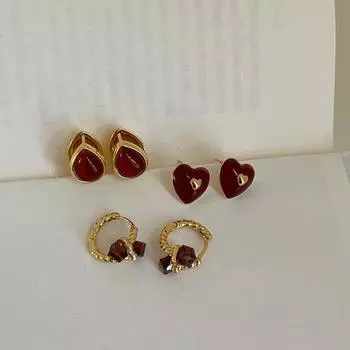 Серьги-гвоздики в стиле ретро, легкие, красные, капающие на масло, с надписью «Любовь», женские, нишевые, модные, изысканные, универсальные, для поездок на работу