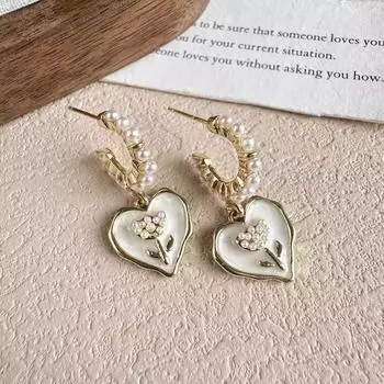 Серьги-гвоздики в стиле ретро с цветком любви, женские серьги-гвоздики с жемчугом, нишевый дизайн