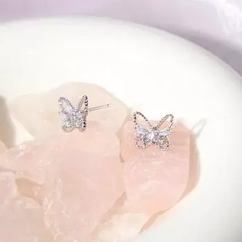 Серьги-гвоздики в виде бабочек для женщин, летние серьги Niche Design Sense Symphony Flash Zirconium, маленькие и милые серьги с инкрустацией из циркония