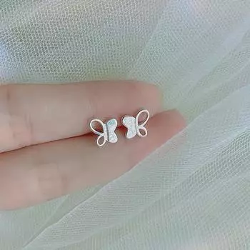 Серьги-гвоздики в виде бабочки, женские летние серьги Niche Design Sense, асимметричные серьги Simple Temperament Ear Hole