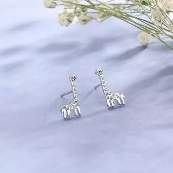 Серьги-гвоздики в виде жирафа, женская корейская версия, маленькие, свежие и милые, сладкие украшения для ушей в виде оленя, маленькие и простые украшения в женском стиле