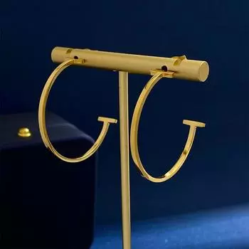 Серьги-гвоздики Wind Simple Double T Letter Smile C-образной формы - это серьги Cold Wind из титановой стали серебряный