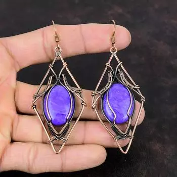 Серьги из чароита, серьги из медной проволоки с драгоценными камнями, ювелирные изделия из чароита, серьги-подвески ручной работы, уникальные ювелирные изделия, подарок на годовщину, ювелирные изделия из меди