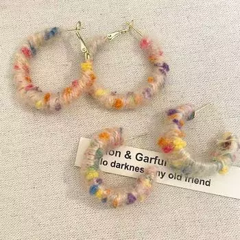 Серьги из цветной шерсти для женщин: Модный, высококачественный и универсальный аксессуар для осени и зимы Heart plush earrings