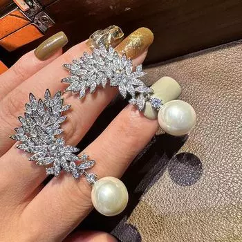 Серьги из искусственного жемчуга с инкрустацией из циркония для женщин, модный дизайн, персонализированные ювелирные изделия, цветочное вечернее платье в тон