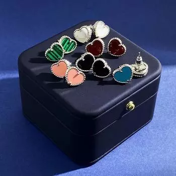 Серьги из латуни в форме персикового сердца с жемчужными краями и гальваническим покрытием серебра 2023, 5-цветные серьги модные и универсальные синий