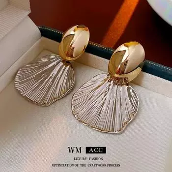Серьги из натурального золота с гальваническим покрытием и серебряными игольчатыми плиссированными металлическими серьгами в виде ракушек, модные темпераментные серьги, легкие роскошные и высококачественные серьги 1#