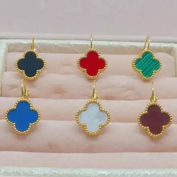 Серьги из нержавеющей стали с четырьмя листами клевера. Роскошные серьги высокого класса с модным трендом женских сережек. чёрный