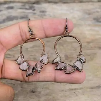 Серьги из розового кварца, грубые серьги из драгоценных камней, серьги из гальванопластики из меди, серьги ручной работы, ювелирные изделия из гальванопластики для подарка, серьги из камня по рождению