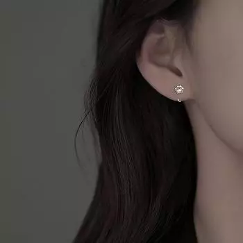 Серьги Мягкие Милые Забавные Кошачья Лапка Серьга Женственный Темперамент Простые, Маленькие И Свежие Япония И Южная Корея Милый Питомец Ушной Крючок