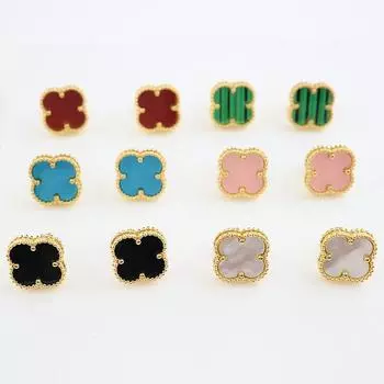 Серьги из высококачественной титановой стали с перламутровым узором в виде четырехлистного клевера. Модные высококачественные женские серьги с чувством сотни индивидуальности. белый