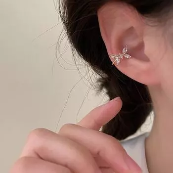 Серьги-каффы «Бабочка-цветок» с цирконами — элегантные серьги без проколов для женщин left ear серебряный