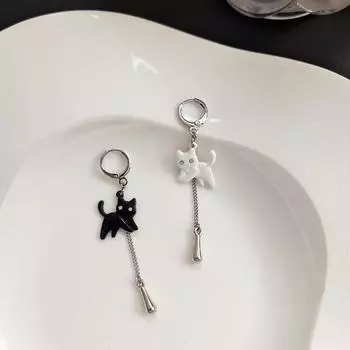 Серьги-кисточки в корейском стиле Асимметричные серьги-кошки Женские аксессуары Серьги-гвоздики в виде котенка белый/чёрный