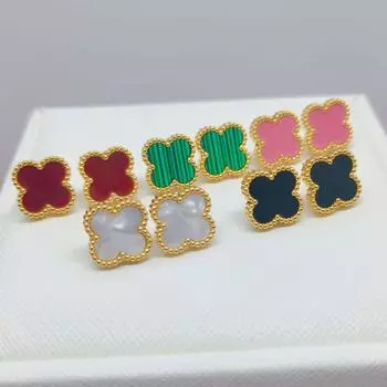 Серьги-клеверы из титановой стали премиум-класса Lucky Straw Fashion Premium Earrings Ladies Earrings белый