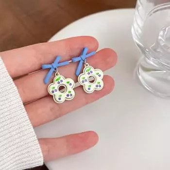 Серьги-клипсы в виде цветка сладкой вишни: Трендовый, милый дизайн 2022 года для женщин - Не требуется пирсинг Silver Needle Type