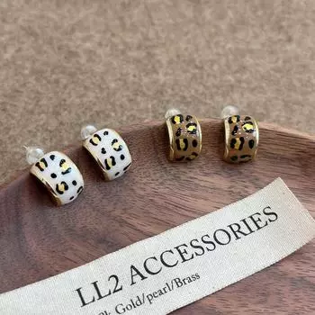 Серьги кофейного цвета с леопардовым принтом в стиле ретро для женщин — осень/зима 2024 г., универсальные и шикарные E0888 Multi-layer Oil Drop Earrings коричневый