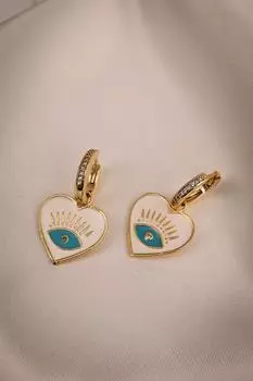 Серьги-кольца с белой эмалью в форме сердца