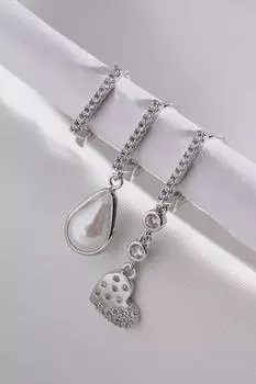 Серьги-кольца серебряного цвета с изображением сердца из трех частей Vip Collection