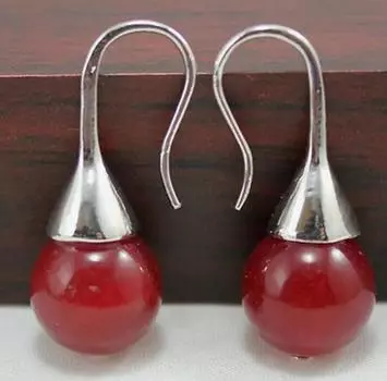 Серьги-крючки из красного нефрита 12 мм