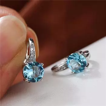 Серьги-крючки с синим кристаллом и четырьмя когтями круглой огранки 7 мм, серьги-крючки с камнем CZ, висячие серьги с сапфиром синий