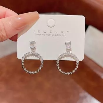 Серьги-круги из серебра 925 пробы с геометрическим узором и цирконием — элегантные, роскошные и универсальные E5635 серебряный