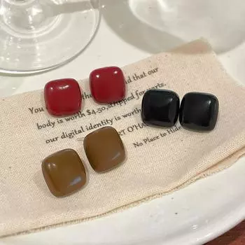 Серьги-квадраты «Ретро Анкола» из красного хлеба: Элегантные серебряные серьги-иглы для женщин — идеальный вариант для осени и зимы