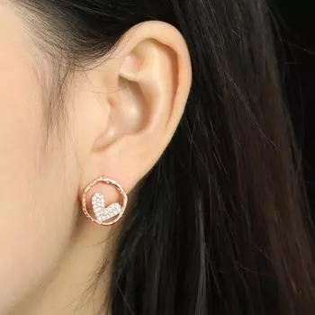 Серьги Love из розового золота с бриллиантами в форме сердца и четырехлистным клевером в стиле барокко