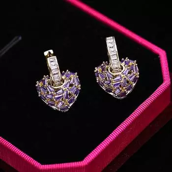 Серьги «Любовь» с геометрическим цирконием для тяжелой промышленности, женские простые серьги с пряжкой для ушей, квадратные бриллианты, трехмерные серьги в форме персикового сердца