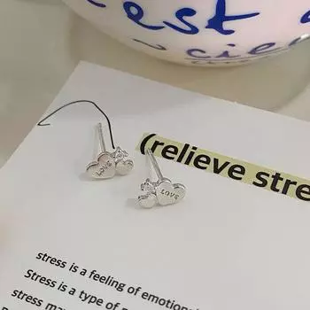 Серьги Любви Маленькие Мини Дизайн с Инкрустацией Бриллиантами в Форме Персикового Сердца Новые Простые Серьги для Женщин