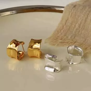 Серьги Matsumoto Huinai, нестандартные, широкие, С-образные серьги, нишевый дизайн, простые, высококачественные металлические гвоздики серебряный